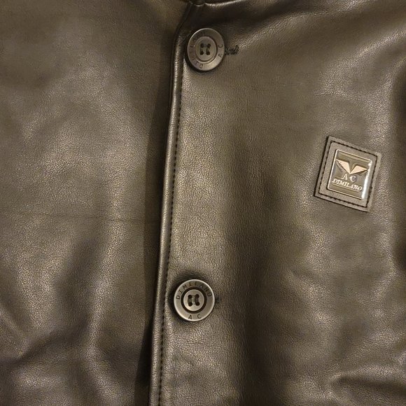 Black Jacket - Picture 4 of 5